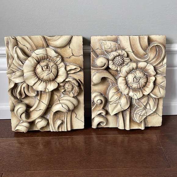 Other - Flower wall decor